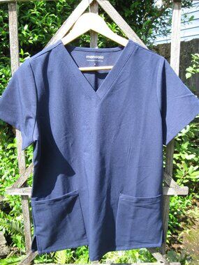 Mandala 6 Pocket Scrub Top Navy Blue Size Medium